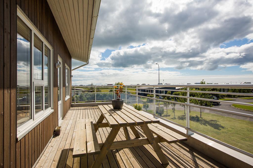 Kvoeldstjarnan Gistiheimili Hotel Stokkseyri Екстериор снимка