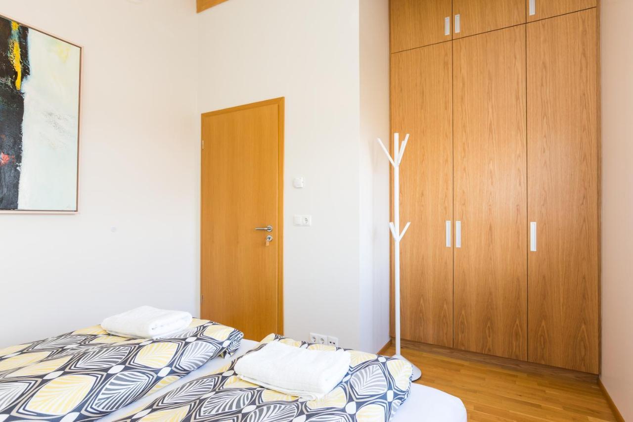 Kvoeldstjarnan Gistiheimili Hotel Stokkseyri Екстериор снимка