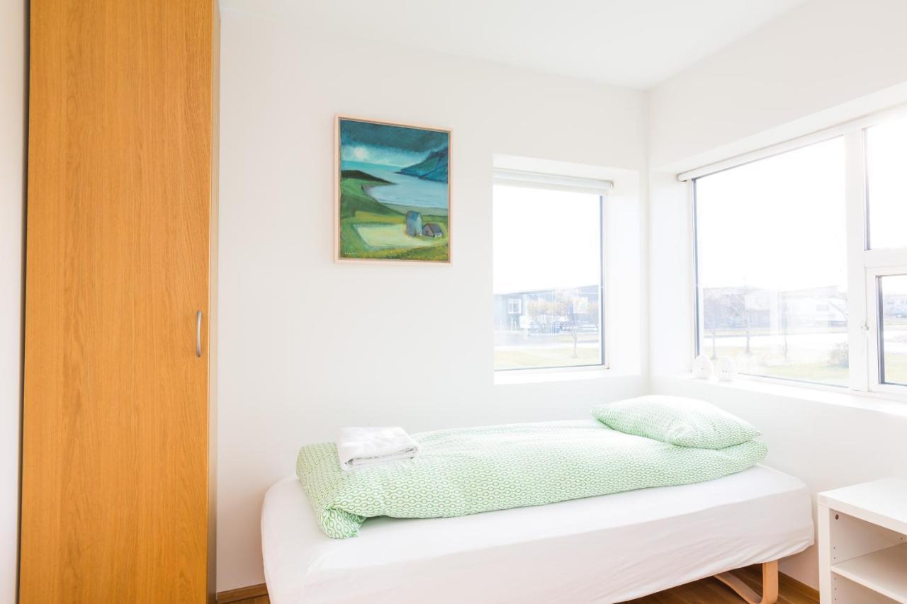 Kvoeldstjarnan Gistiheimili Hotel Stokkseyri Екстериор снимка